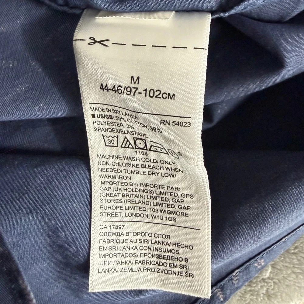 Banana Republic Button Down‎ Shirt M Navy Blue Untucked Slim Fit Tech Stretch
